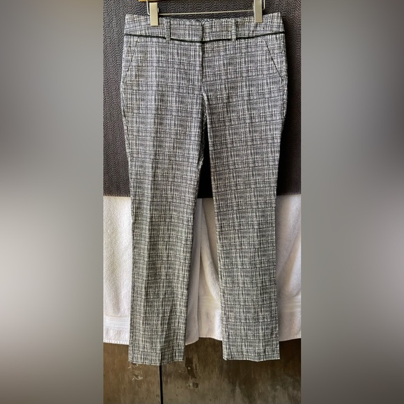 New York & Company Pants - New York & Company Black and White Textured Cropped Pants